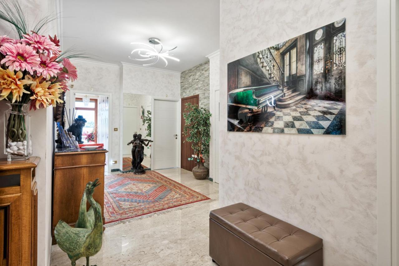 B&B In Riva Al Lago Αβιλιάνα Εξωτερικό φωτογραφία