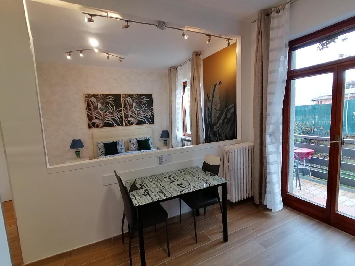 B&B In Riva Al Lago Αβιλιάνα Εξωτερικό φωτογραφία