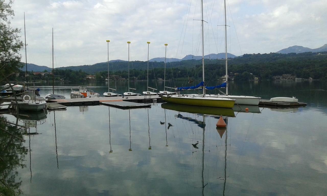 B&B In Riva Al Lago Αβιλιάνα Εξωτερικό φωτογραφία